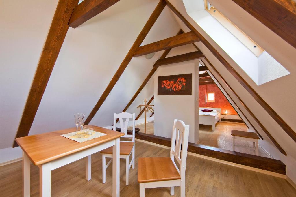Vila Johanka & Apartments Český Krumlov الغرفة الصورة