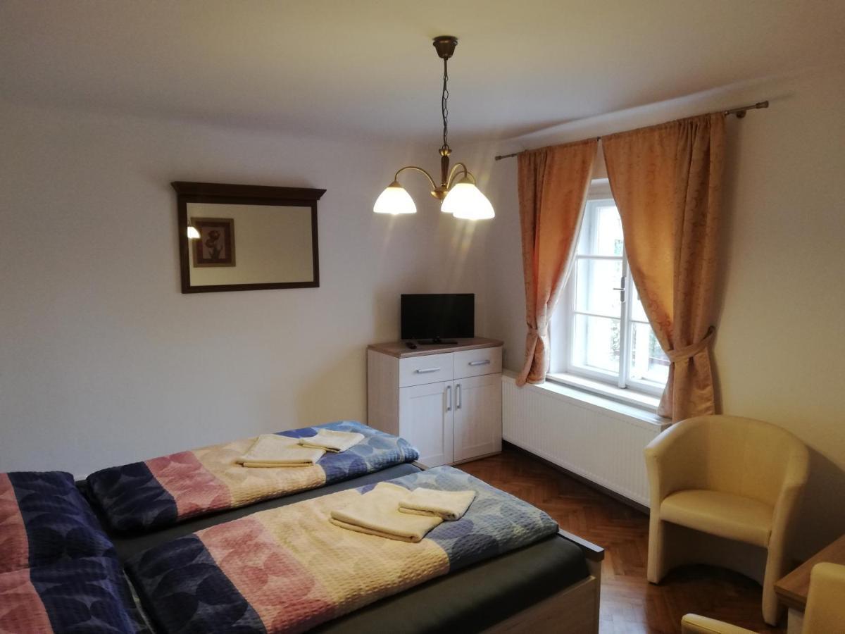 Vila Johanka & Apartments Český Krumlov المظهر الخارجي الصورة